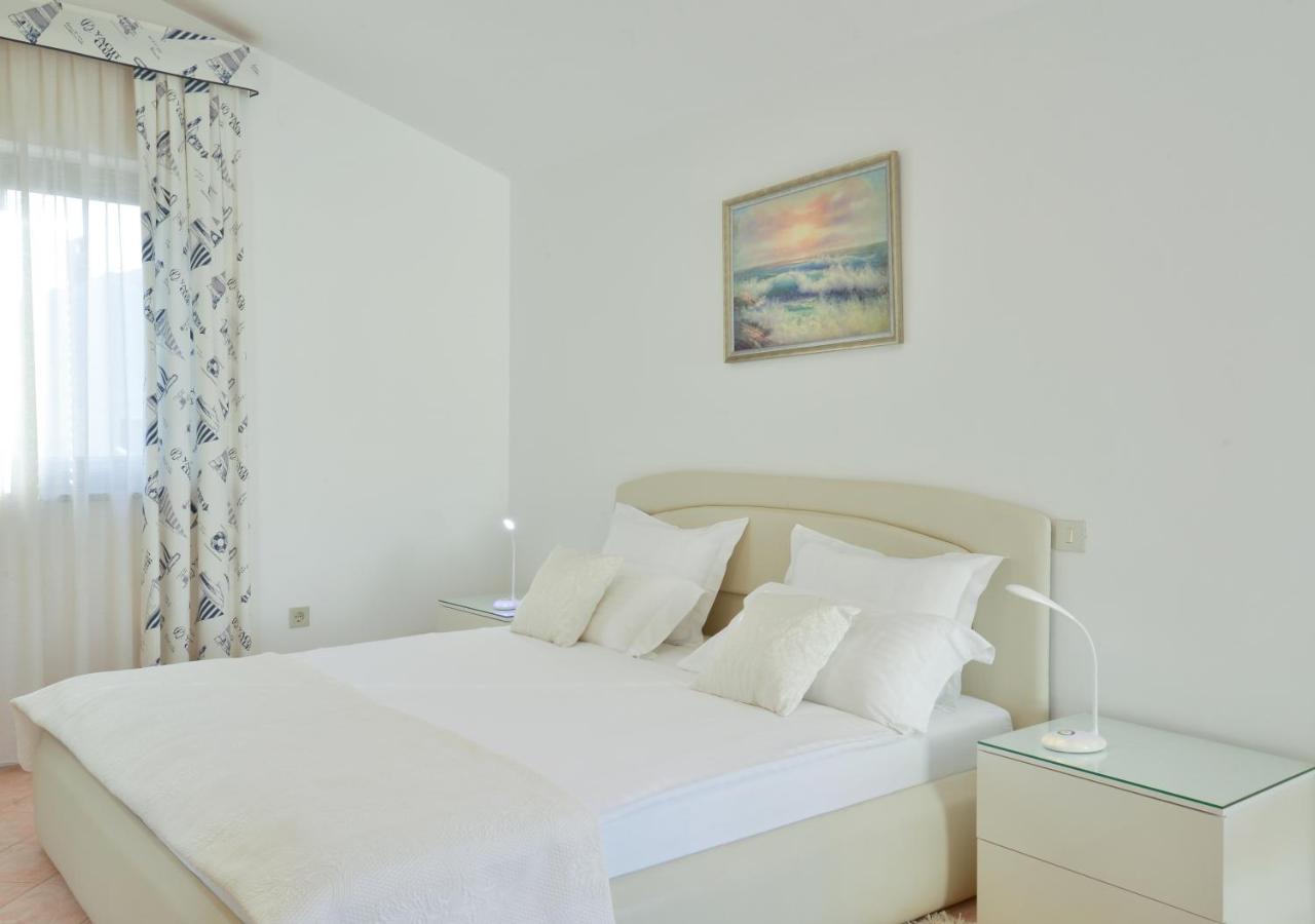 Apartments Villa Rosi Umag Ngoại thất bức ảnh